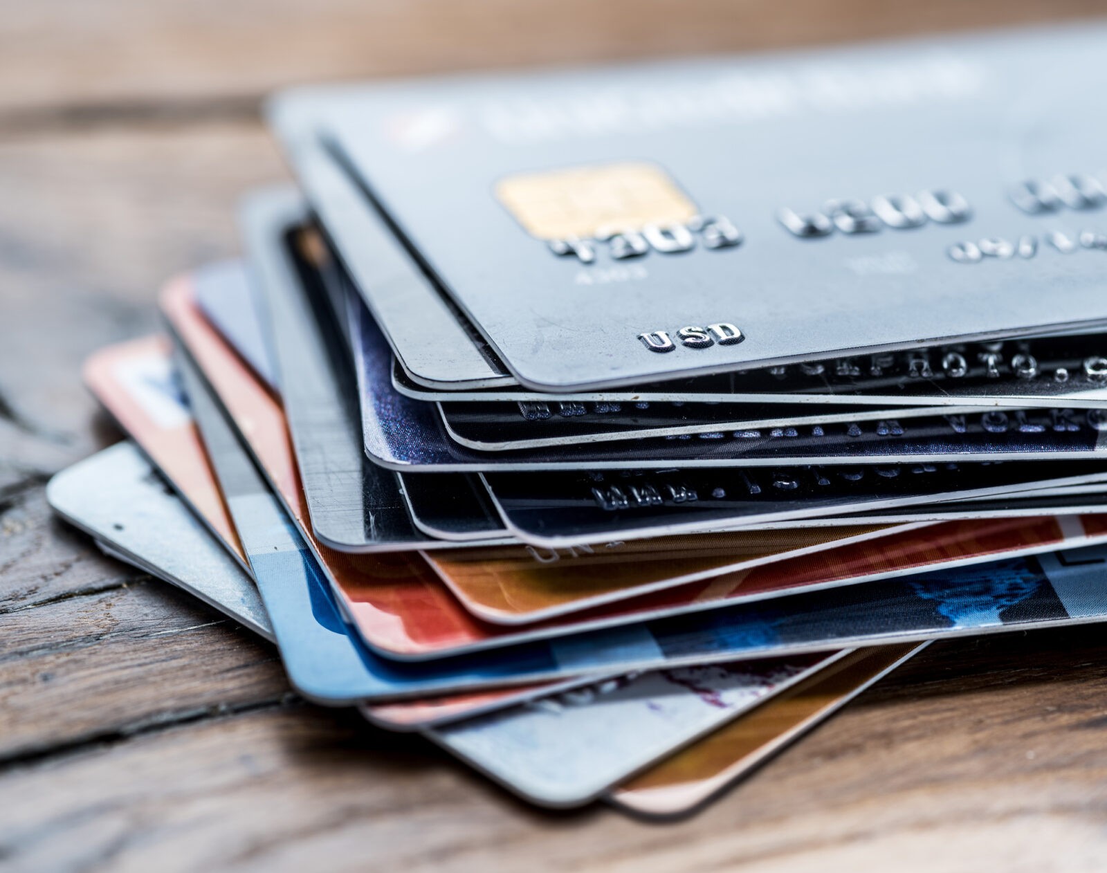 How to Get Out of Credit Card Debt With No Money